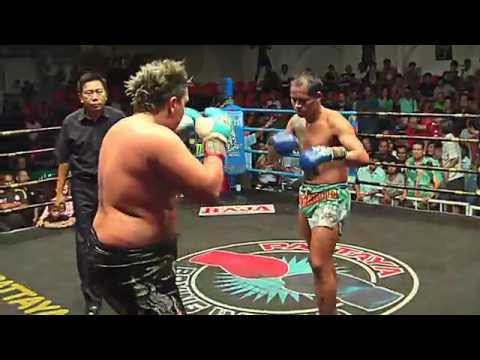 Pattaya boxing world Yacine Boughanem vs Yuttawithee Sit.Phuphantu