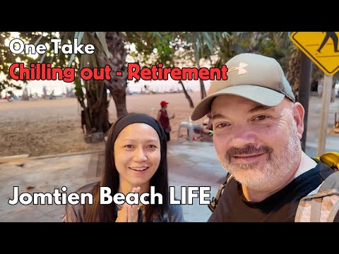 Evening Walk Jomtien Beach – Life Retired