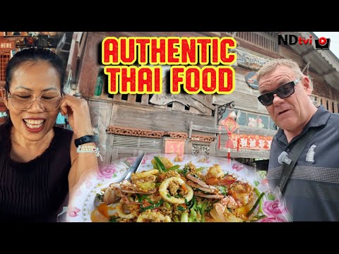 Pattaya Songkran Begins + Real Thai Food Restaurant