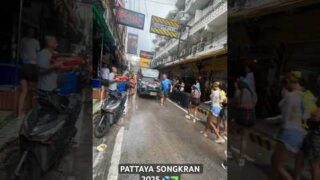 SOI 7 Pattaya SONGKRAN now ! ๐ซ๐ฆ #pattayabeachroad #thailand #beachdestination #songkran2025